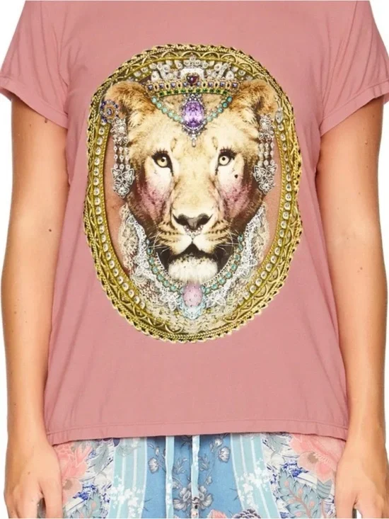 Camilla Rose Pink Short Sleeve Tee with Bejeweled Lion Motif top cotton - Picture 2 of 6